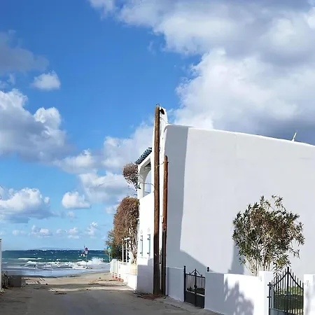 Salty Cottage, 20m From Kini * Ano Syros