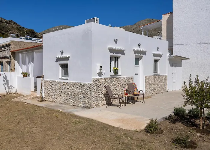 Casa de Férias Salty Cottage, 20m From Kini *