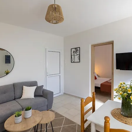 Tatil Evi Salty Cottage, 20m From Kini Ano Siros