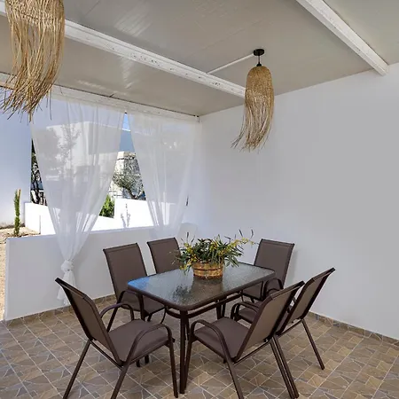 Tatil Evi Salty Cottage, 20m From Kini Ano Siros