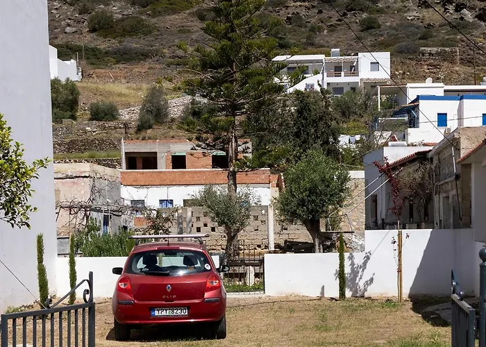 Salty Cottage, 20m From Kini * Άνω Σύρος